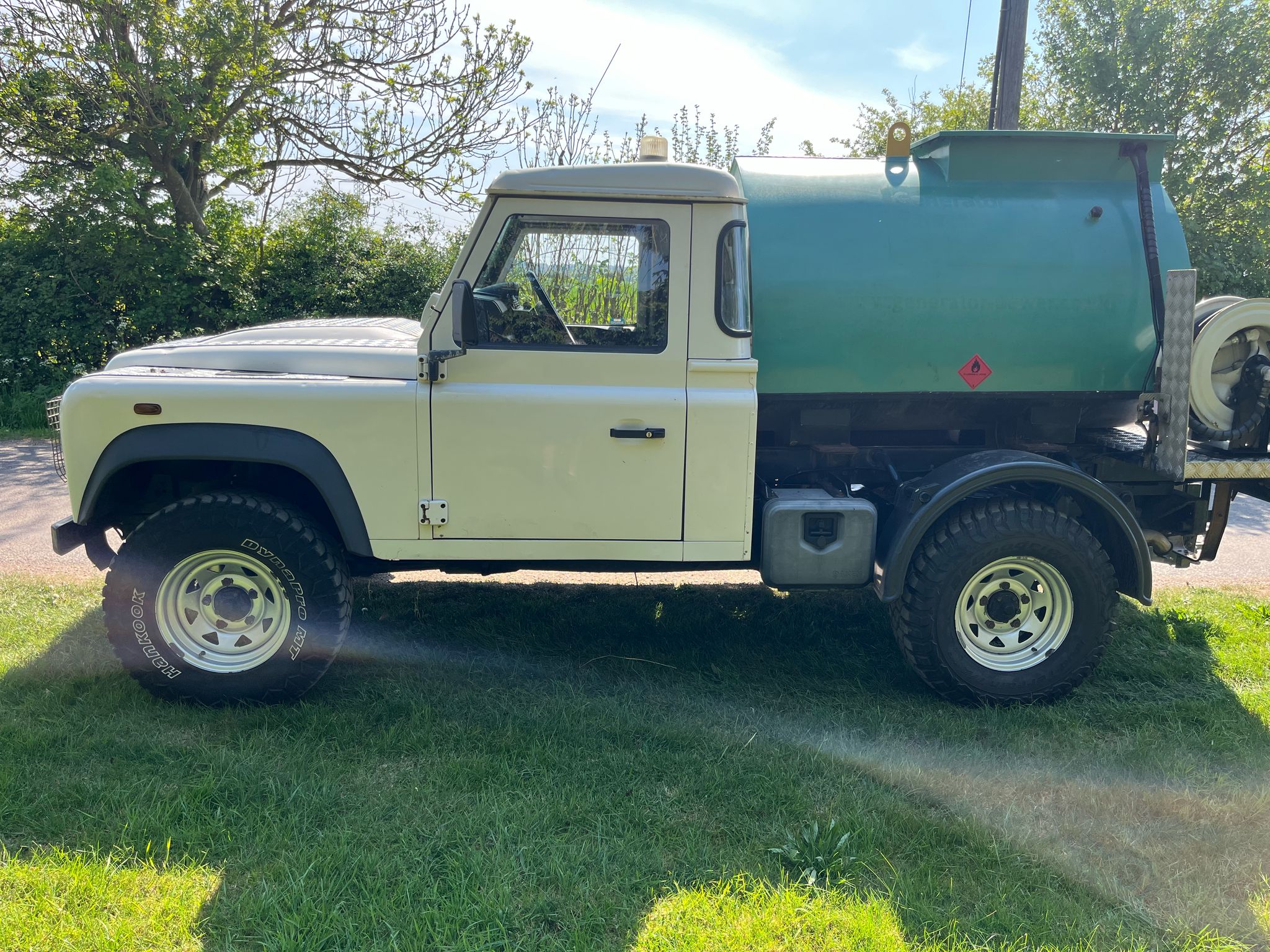 Lot 30- Land Rover Defender 110 - Image 5